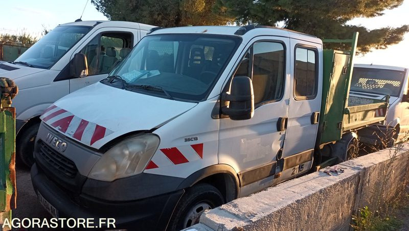Iveco 35C13 - 2013 - 290004kms - CX-404-AK - Tipper van: picture 1 Iveco 35C13 - 2013 - 290004kms - CX-404-AK - Tipper van: picture 1