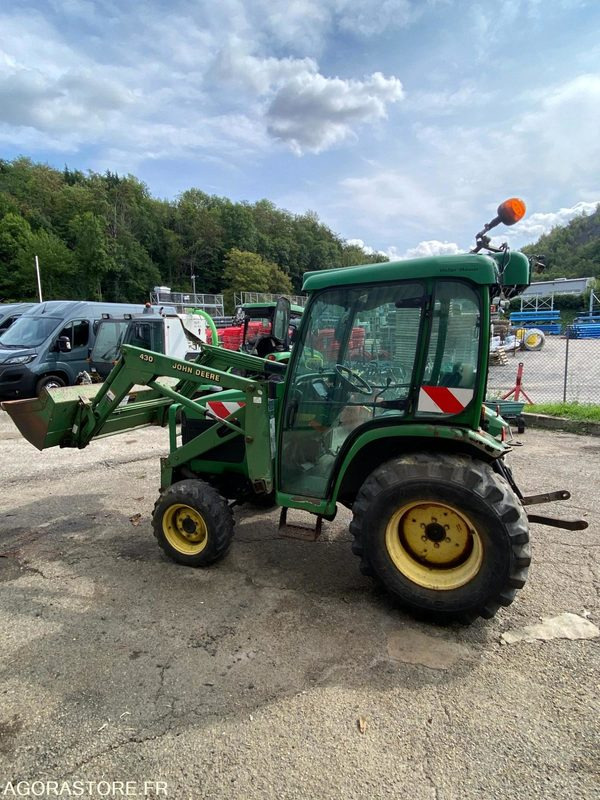 John Deere 4410 - Farm tractor: picture 4 John Deere 4410 - Farm tractor: picture 4