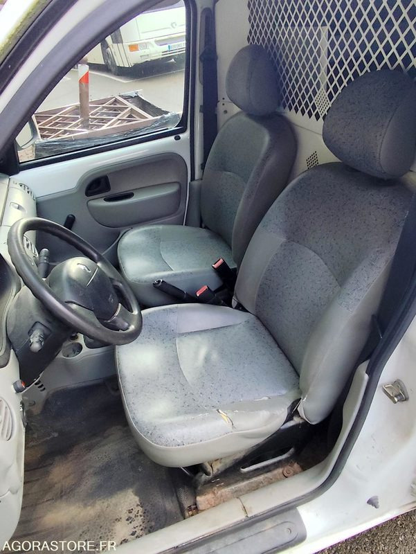 Kangoo - 2006 - Small van: picture 3 Kangoo - 2006 - Small van: picture 3