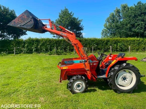 Kubota L1-185 - Compact tractor: picture 1 Kubota L1-185 - Compact tractor: picture 1