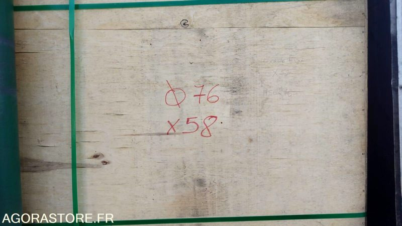 LOT DE 58 - POTEAUX DE PROTECTION EN INOX 316 - DIAMETRE 76MM - Tool/ Equipment: picture 4 LOT DE 58 - POTEAUX DE PROTECTION EN INOX 316 - DIAMETRE 76MM - Tool/ Equipment: picture 4