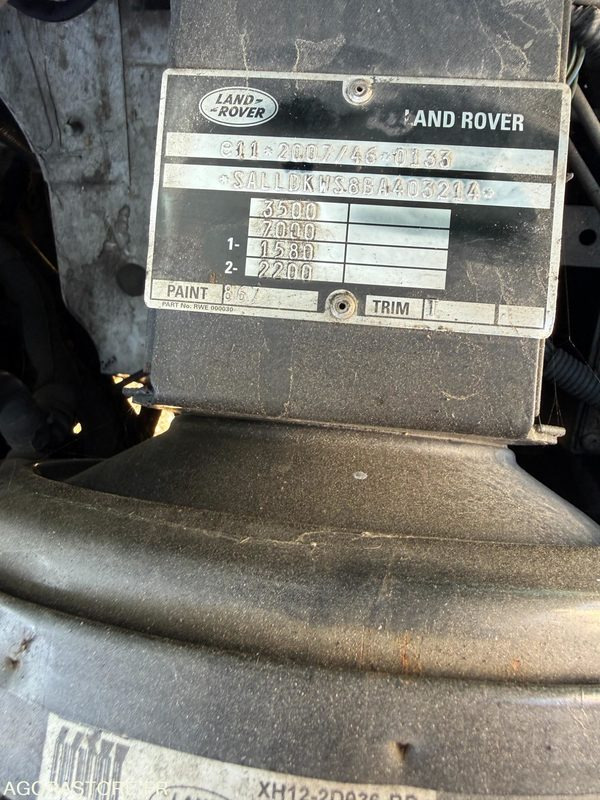 Land Rover Defender BW-587-VJ Mini Combiné Export Exclusivement - Pickup truck: picture 3 Land Rover Defender BW-587-VJ Mini Combiné Export Exclusivement - Pickup truck: picture 3