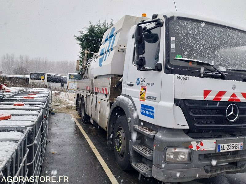 MERCEDES Actros HUWER 2006 (350000Km) NON ROULANT EXPORT UNIQUEMENT - Vacuum truck: picture 3 MERCEDES Actros HUWER 2006 (350000Km) NON ROULANT EXPORT UNIQUEMENT - Vacuum truck: picture 3