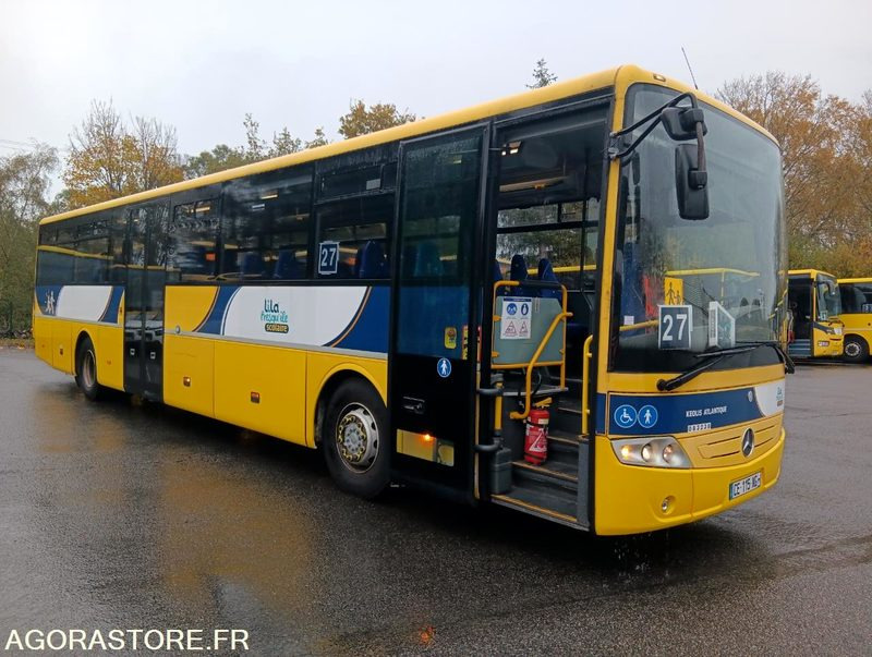 MERCEDES INTOURO N°083238 - School bus: picture 1 MERCEDES INTOURO N°083238 - School bus: picture 1