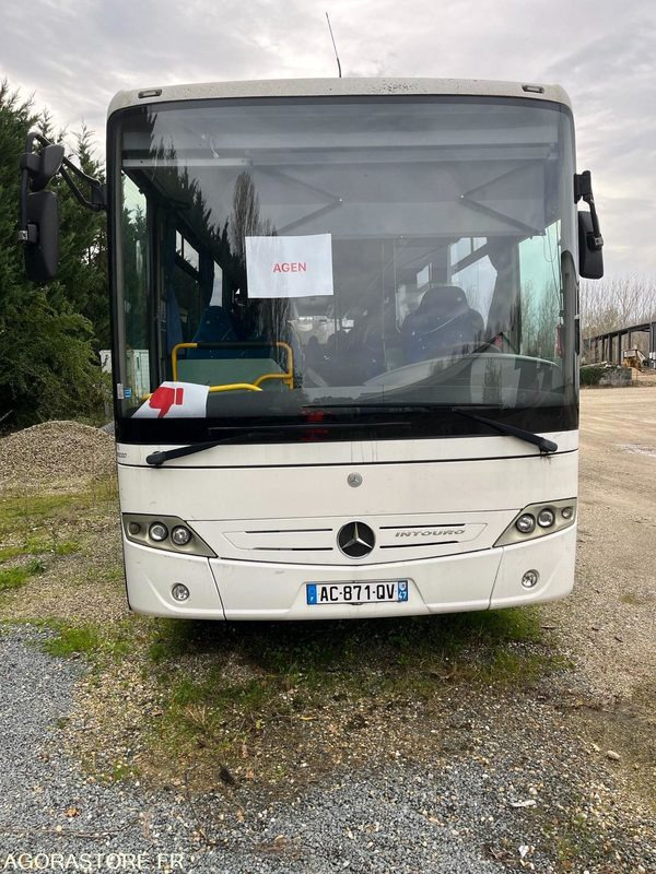 MERCEDES INTOURO N°093337 - School bus: picture 1 MERCEDES INTOURO N°093337 - School bus: picture 1