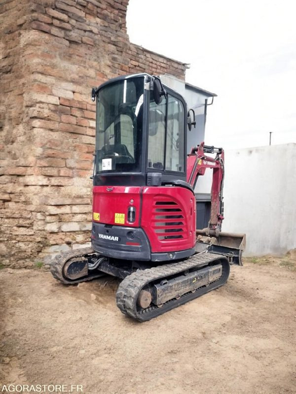 MINI PELLE SUR CHENILLE YANMAR VIO23-6 - Mini excavator: picture 1 MINI PELLE SUR CHENILLE YANMAR VIO23-6 - Mini excavator: picture 1