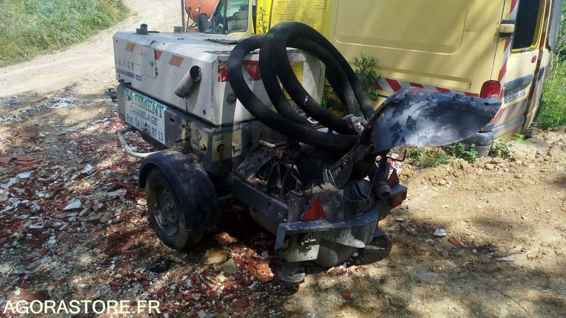Machine a chape Lancy - TM2500 - 2385heures - Concrete equipment: picture 2 Machine a chape Lancy - TM2500 - 2385heures - Concrete equipment: picture 2