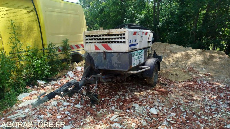 Machine a chape Lancy - TM2500 - 2385heures - Concrete equipment: picture 4 Machine a chape Lancy - TM2500 - 2385heures - Concrete equipment: picture 4