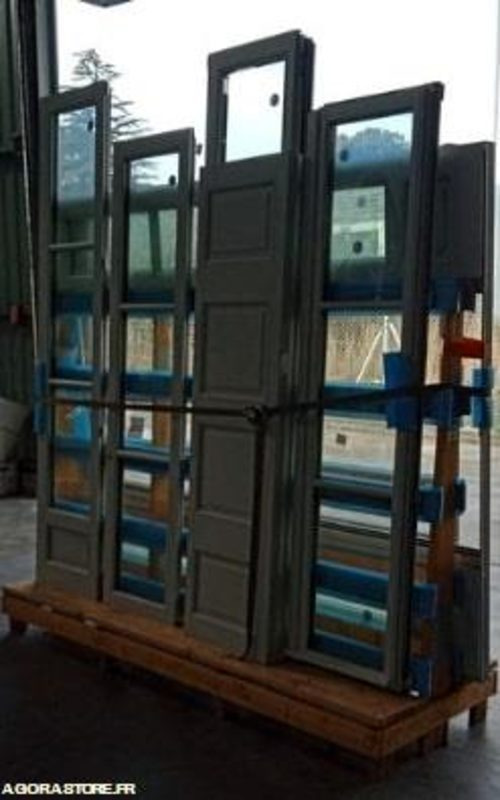 Menuiseries bois DE LA ROSA - Tool/ Equipment: picture 4 Menuiseries bois DE LA ROSA - Tool/ Equipment: picture 4