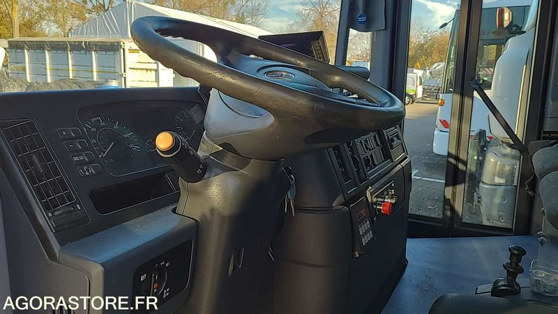 Mercedes Econic 2633 - 2012 - 206149kms - CG216GJ - Garbage truck: picture 4 Mercedes Econic 2633 - 2012 - 206149kms - CG216GJ - Garbage truck: picture 4