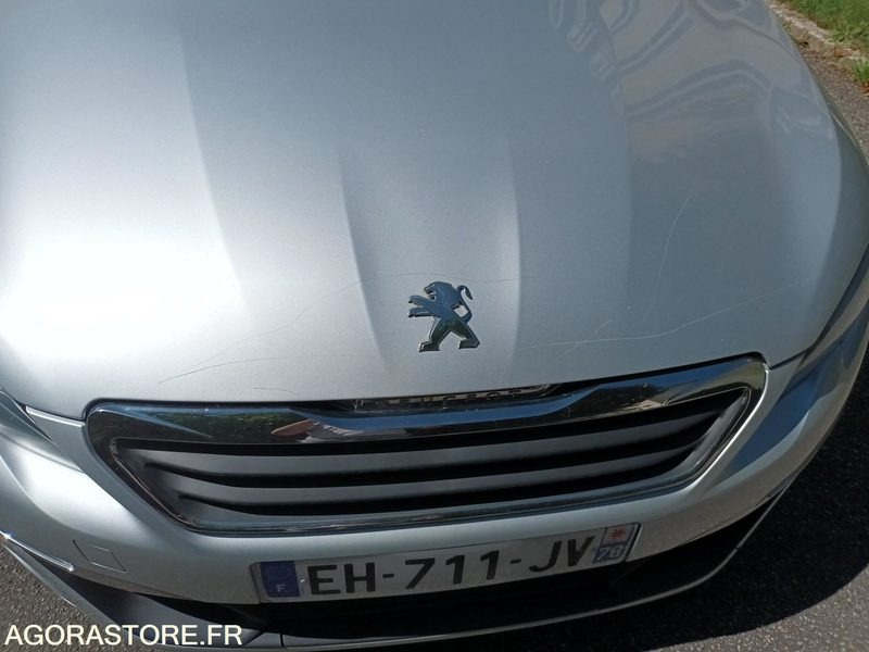 PEUGEOT 308 1.6 HDI - EH-711-JV - Car: picture 5 PEUGEOT 308 1.6 HDI - EH-711-JV - Car: picture 5