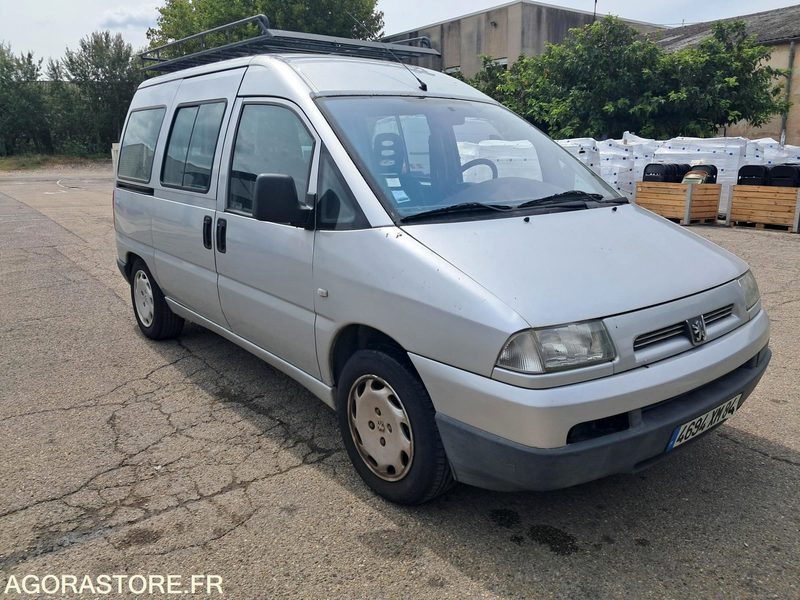 PEUGEOT EXPERT COMBI 8 PLACES - Minibus, Passenger van: picture 2 PEUGEOT EXPERT COMBI 8 PLACES - Minibus, Passenger van: picture 2