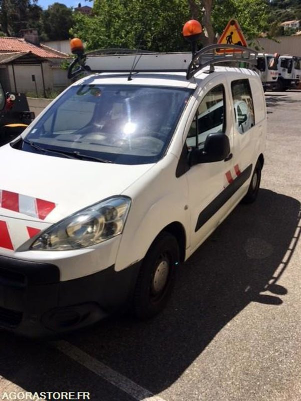 PEUGEOT PARTNER HDI 16 (B9) - Small van: picture 4 PEUGEOT PARTNER HDI 16 (B9) - Small van: picture 4