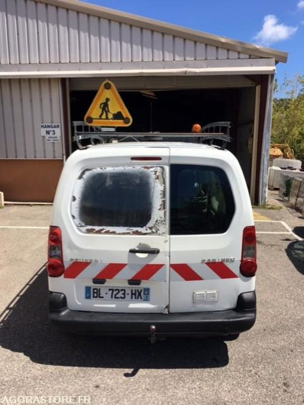 PEUGEOT PARTNER HDI 16 (B9) - Small van: picture 2 PEUGEOT PARTNER HDI 16 (B9) - Small van: picture 2