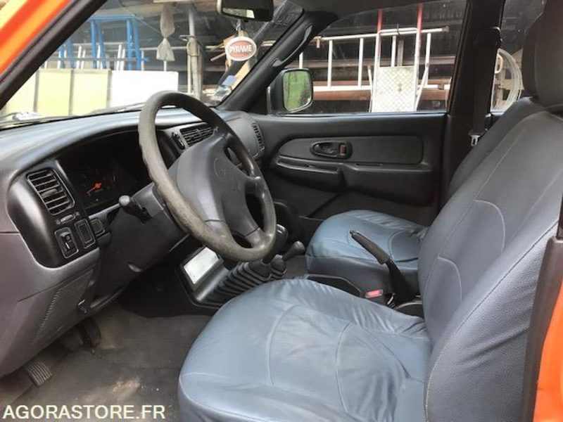 PICKUP MITSUBISHI - Tipper van: picture 3 PICKUP MITSUBISHI - Tipper van: picture 3