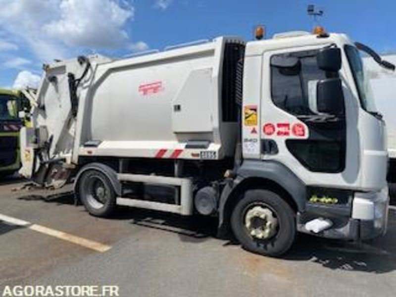 PORTEUR BOM 12T VOLVO GEESINK - 265230 KM/ 2010 (5095) - Garbage truck: picture 1 PORTEUR BOM 12T VOLVO GEESINK - 265230 KM/ 2010 (5095) - Garbage truck: picture 1