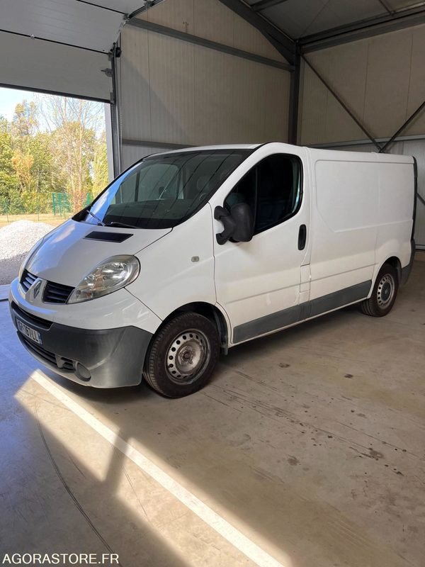 PRIX TTC 0%TVA - RENAULT TRAFIC 2008 2.0 DCI 214.000KM MOTEUR ECHANGE STANDARD - Panel van: picture 1 PRIX TTC 0%TVA - RENAULT TRAFIC 2008 2.0 DCI 214.000KM MOTEUR ECHANGE STANDARD - Panel van: picture 1