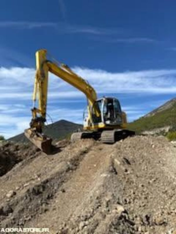 Pelle New Holland E135SR-1ES Diesel 2007 - Crawler excavator: picture 1 Pelle New Holland E135SR-1ES Diesel 2007 - Crawler excavator: picture 1