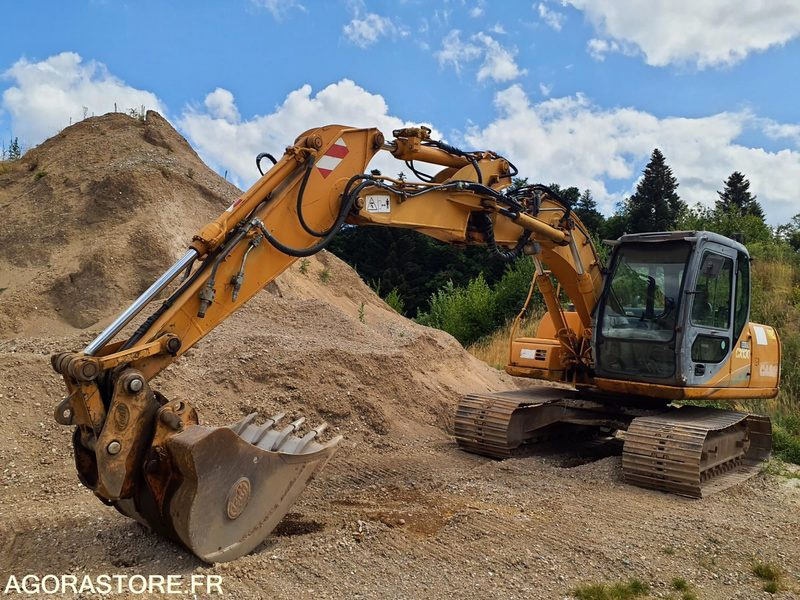 Pelle à chenille CASE CX 130 - Excavator: picture 2 Pelle à chenille CASE CX 130 - Excavator: picture 2
