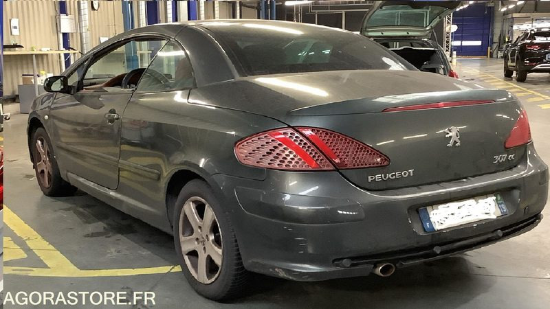 Peugeot 307 CC 2.0 16V - Convertible: picture 2 Peugeot 307 CC 2.0 16V - Convertible: picture 2
