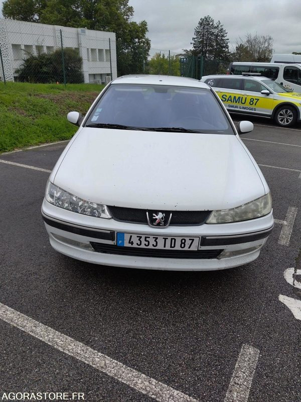 Peugeot 406 st pack sport break 2.2 essence 16v 160cv - Station wagon: picture 1 Peugeot 406 st pack sport break 2.2 essence 16v 160cv - Station wagon: picture 1