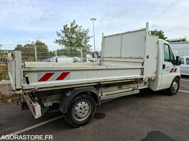Peugeot boxer plateau benne et caisson - Tipper van: picture 1 Peugeot boxer plateau benne et caisson - Tipper van: picture 1