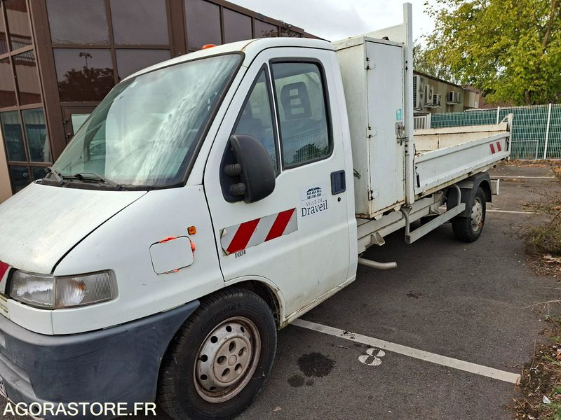 Peugeot boxer plateau benne et caisson - Tipper van: picture 3 Peugeot boxer plateau benne et caisson - Tipper van: picture 3