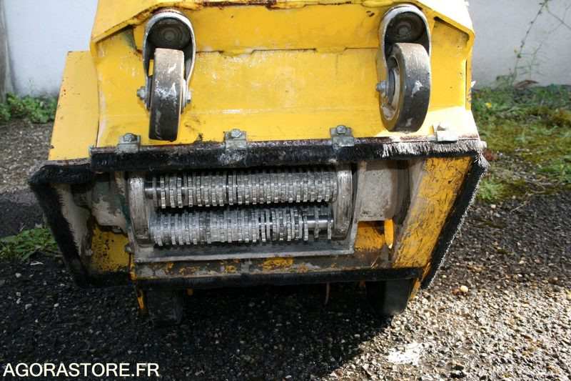 RABOT BARTELL SP 10 - Construction equipment: picture 5 RABOT BARTELL SP 10 - Construction equipment: picture 5