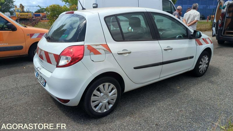 RENAULT CLIO 159897kms - 2010 - Car: picture 3 RENAULT CLIO 159897kms - 2010 - Car: picture 3