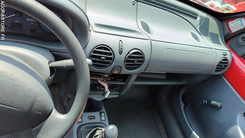 RENAULT KANGOO 1 PHASE 1 1,9L D 65CV - 2001 - 124560kms - Small van: picture 4 RENAULT KANGOO 1 PHASE 1 1,9L D 65CV - 2001 - 124560kms - Small van: picture 4