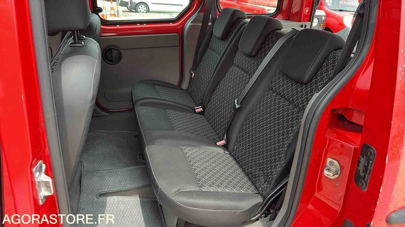 RENAULT KANGOO 117 904 Kms- 2009-AH-226-DR - Small van: picture 4 RENAULT KANGOO 117 904 Kms- 2009-AH-226-DR - Small van: picture 4