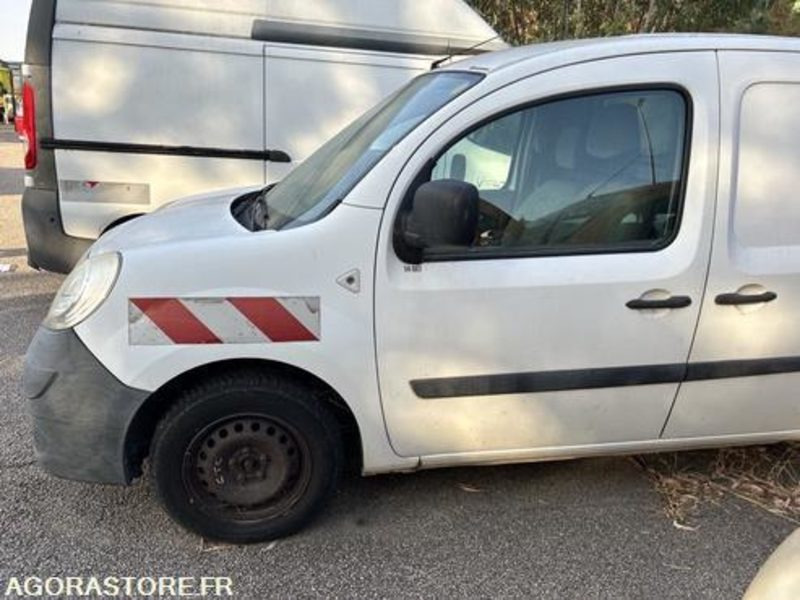 RENAULT KANGOO - 2009 - 182586KM - AF175XK - Small van: picture 4 RENAULT KANGOO - 2009 - 182586KM - AF175XK - Small van: picture 4