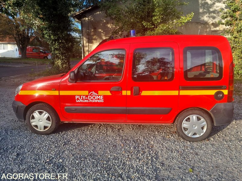 RENAULT KANGOO - 4366 XM 63 - 2003 - Car: picture 2 RENAULT KANGOO - 4366 XM 63 - 2003 - Car: picture 2