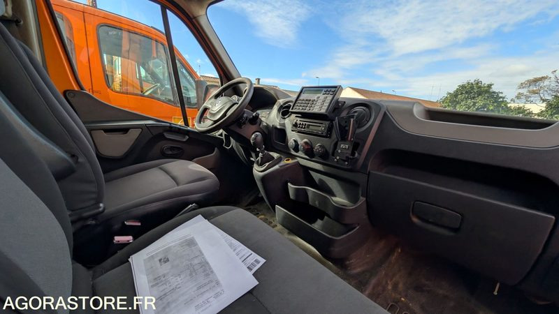 RENAULT MASTER BA-650-XB - 2010 - Panel van: picture 5 RENAULT MASTER BA-650-XB - 2010 - Panel van: picture 5