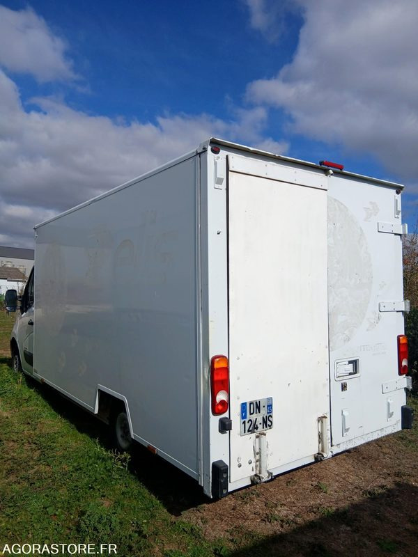 RENAULT MASTER ROULANT - 2015 - 348120 KMS - VENDU EN L'ETAT - Panel van: picture 3 RENAULT MASTER ROULANT - 2015 - 348120 KMS - VENDU EN L'ETAT - Panel van: picture 3