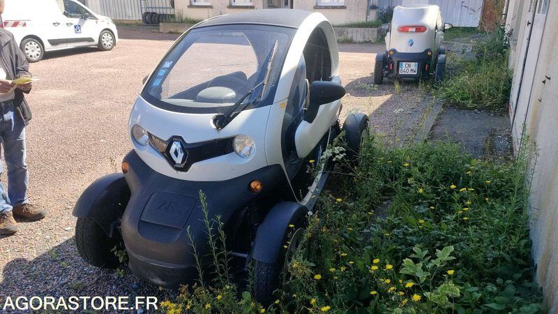 RENAULT TWIZY - 2012 - 7320 KM - Side-by-side/ ATV: picture 2 RENAULT TWIZY - 2012 - 7320 KM - Side-by-side/ ATV: picture 2
