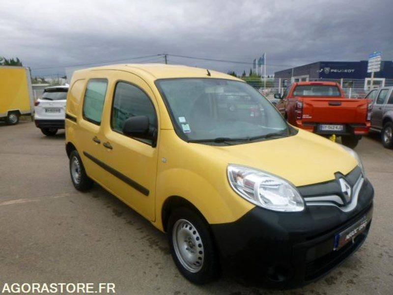 RENAULT kangoo - 2015 - 148166km - PRIX TTC - Small van: picture 1 RENAULT kangoo - 2015 - 148166km - PRIX TTC - Small van: picture 1