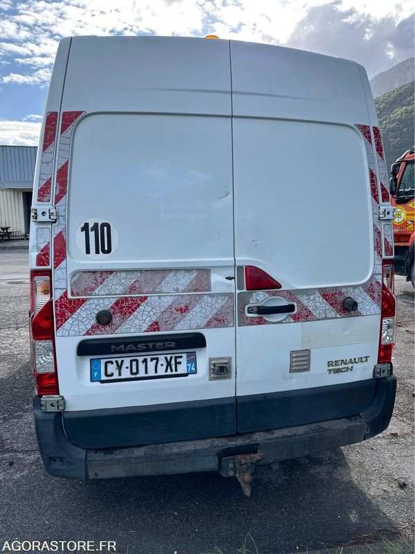 Renault Master - 2013 - 174908kms (P1510287) - Panel van: picture 4 Renault Master - 2013 - 174908kms (P1510287) - Panel van: picture 4