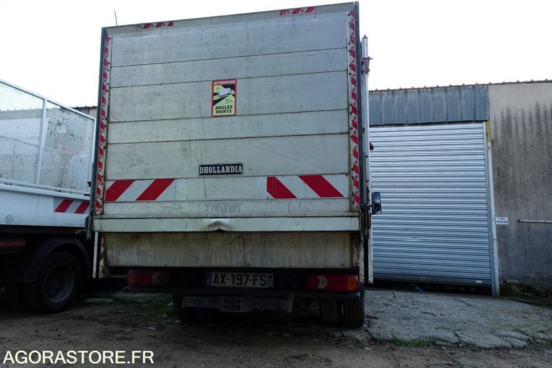 Renault Maxity 130 DXI - Tipper van: picture 1 Renault Maxity 130 DXI - Tipper van: picture 1