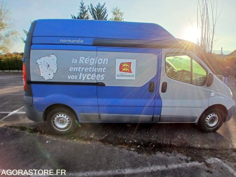 Renault Trafic – Diesel – 2010- 76 566 km - Panel van: picture 3 Renault Trafic – Diesel – 2010- 76 566 km - Panel van: picture 3