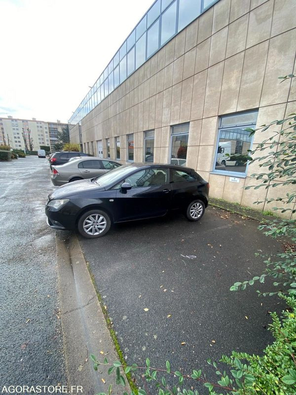 SEAT IBIZA 2013 232000 KM - Car: picture 2 SEAT IBIZA 2013 232000 KM - Car: picture 2