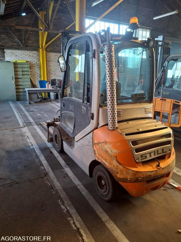 STILL | RX70-25 | 2009 | 9 886H - Forklift: picture 2 STILL | RX70-25 | 2009 | 9 886H - Forklift: picture 2