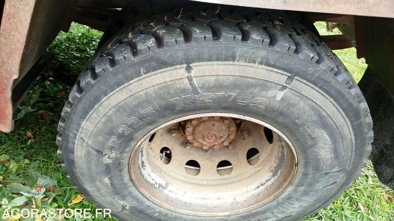 IVECO EURO CARGO - 2005 - 199988km - 648BLA31 - Semi-trailer: picture 5 IVECO EURO CARGO - 2005 - 199988km - 648BLA31 - Semi-trailer: picture 5