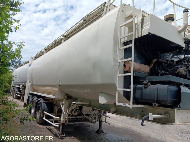 Semi-remorque citerne vrac GENERAL TRAILERS - 2002 (31327) - Semi-trailer: picture 2 Semi-remorque citerne vrac GENERAL TRAILERS - 2002 (31327) - Semi-trailer: picture 2