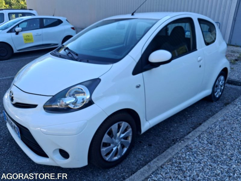 TOYOTA AYGO - Small van: picture 2 TOYOTA AYGO - Small van: picture 2