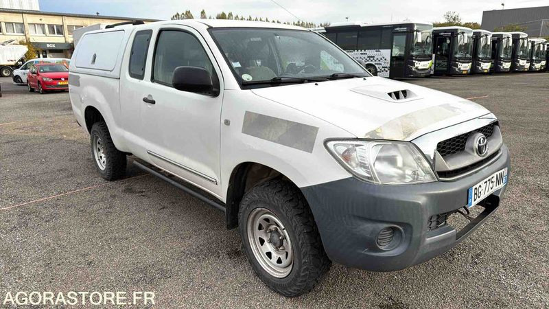 TOYOTA HILUX - 2011 - BG775NN - Pickup truck: picture 3 TOYOTA HILUX - 2011 - BG775NN - Pickup truck: picture 3