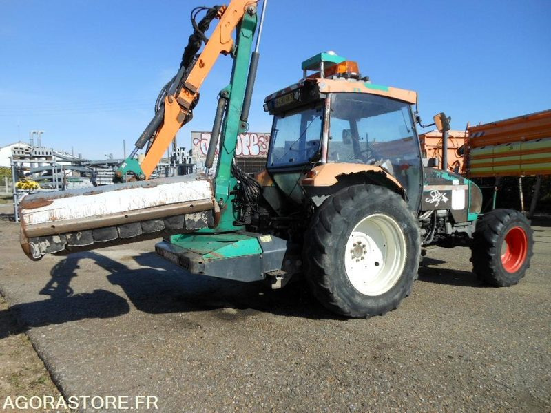 TRACTEUR AGRICOLE RENAULT ERGOS 446 (DD123) + DEBROUSSAILLEUSE 5M (MC123) - Farm tractor: picture 3 TRACTEUR AGRICOLE RENAULT ERGOS 446 (DD123) + DEBROUSSAILLEUSE 5M (MC123) - Farm tractor: picture 3