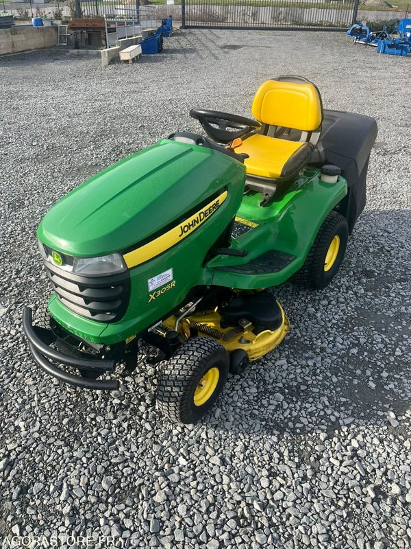 Tracteur tondeuse John deere x305r - Garden mower: picture 1 Tracteur tondeuse John deere x305r - Garden mower: picture 1