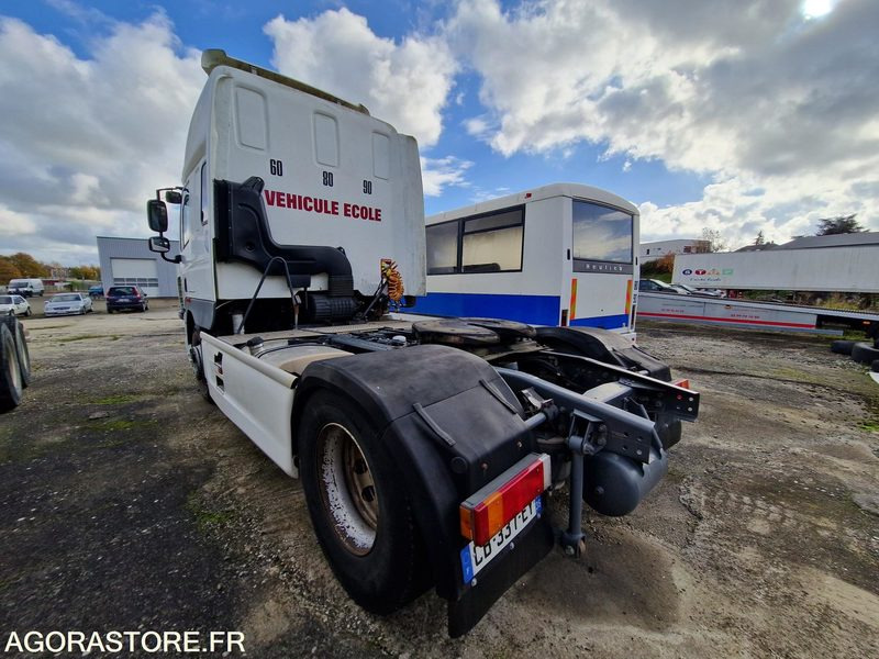 DAF CF 85.360 - 2012 - 241565 Kms - CB337EY - Tractor unit: picture 4 DAF CF 85.360 - 2012 - 241565 Kms - CB337EY - Tractor unit: picture 4