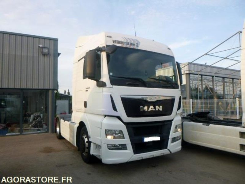 MAN 19.480 TGX - 2015 - 896 000km - Tractor unit: picture 2 MAN 19.480 TGX - 2015 - 896 000km - Tractor unit: picture 2